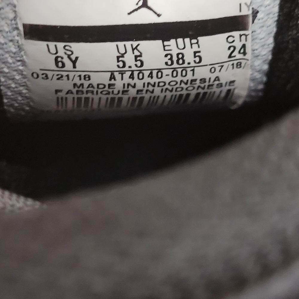 NIKE Air Jordan Legacy 312 AT4040-001 Sz 6 - Picture 9 of 9